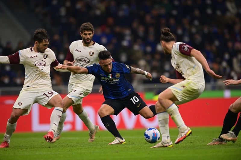 Serie A football betting with Over-Under